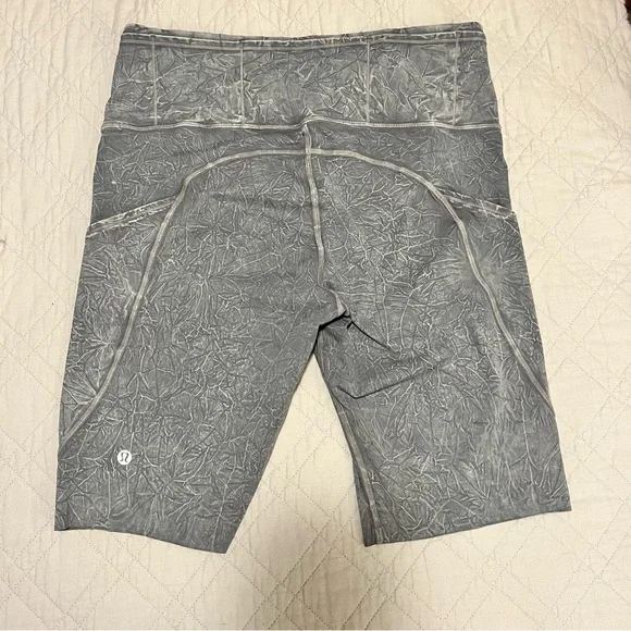 Lululemon Biker Shorts - Picture 4 of 7